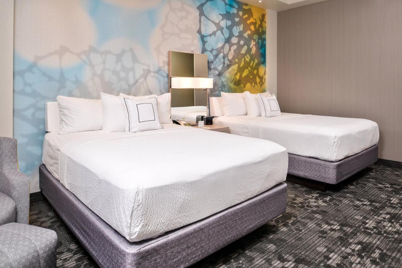 Courtyard By Marriott Charlotte Northlake Exterior foto